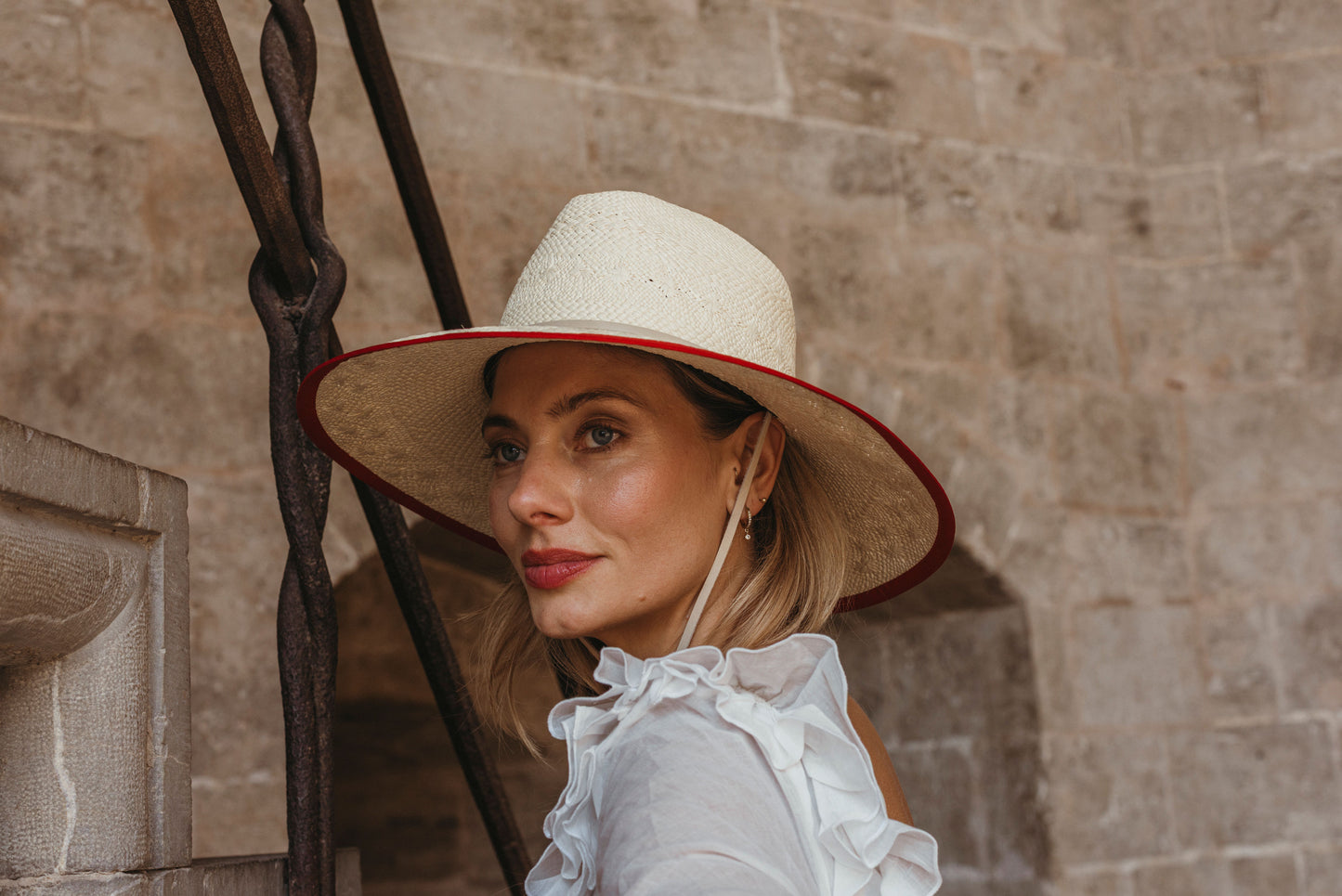 Natural/Red Fiji Sun Hat